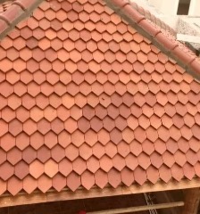 GENTENG TANAH SIRAP 18X20CM (1M2=30bj)