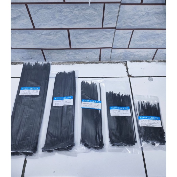 KABEL TIES 25 / TALI KABEL 25CM HITAM & KUNING