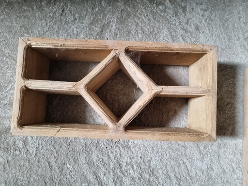 [1510014] LOSTER KAYU KUPAT 15X30